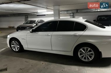Седан BMW 5 Series 2016 в Днепре