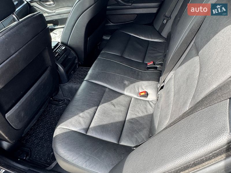 Универсал BMW 5 Series 2011 в Дрогобыче фото 21 Универсал BMW 5 Series 2011 в Дрогобыче