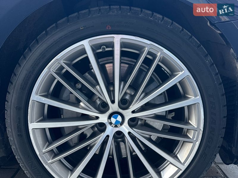 Седан BMW 5 Series 2019 в Ровно фото 12 Седан BMW 5 Series 2019 в Ровно