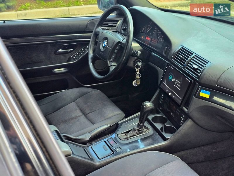 Седан BMW 5 Series 1998 в Харькове
