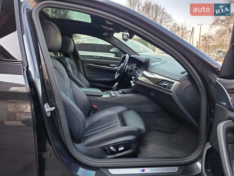 Седан BMW 5 Series 2020 в Полтаві