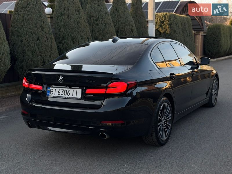 Седан BMW 5 Series 2017 в Полтаві