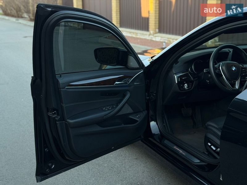 Седан BMW 5 Series 2017 в Полтаві