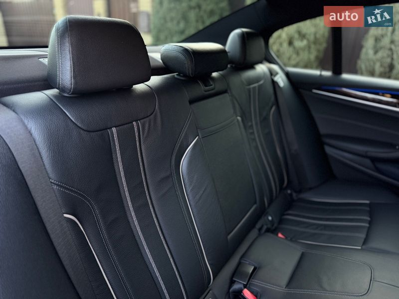 Седан BMW 5 Series 2017 в Полтаві