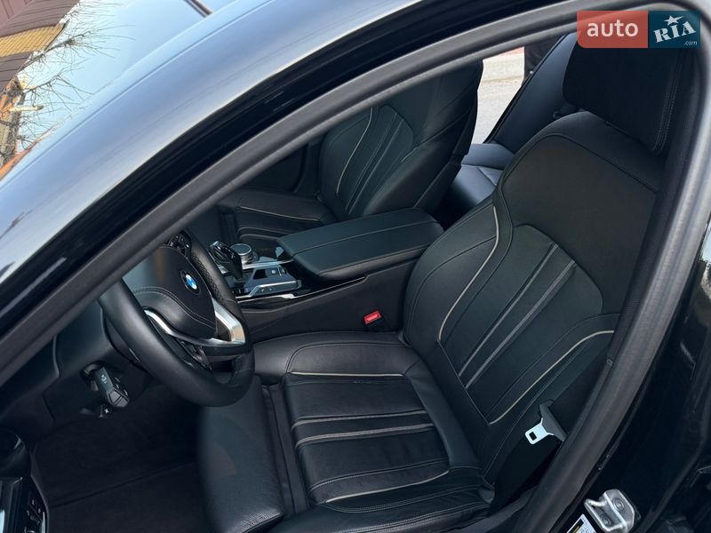 Седан BMW 5 Series 2017 в Полтаві