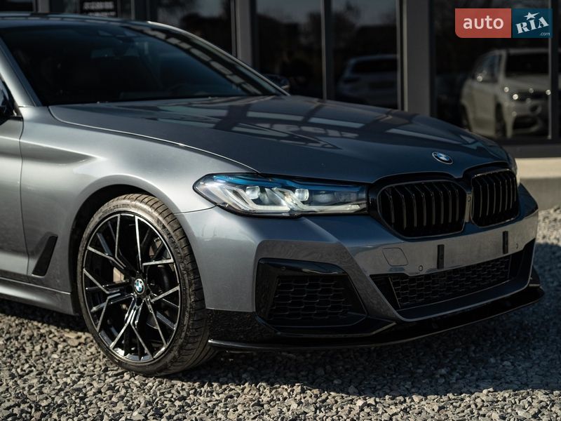 Седан BMW 5 Series 2018 в Чернівцях