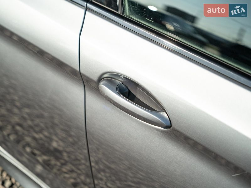 Седан BMW 5 Series 2018 в Чернівцях