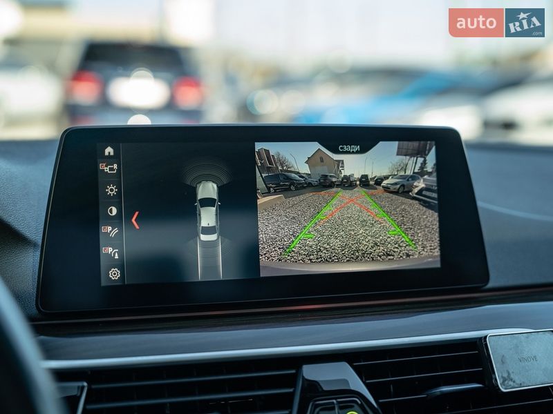 Седан BMW 5 Series 2018 в Чернівцях