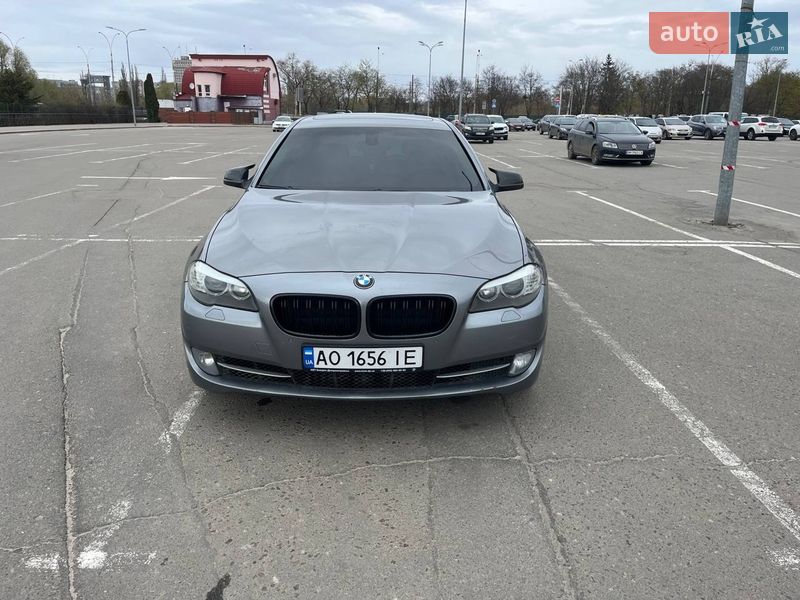 Седан BMW 5 Series 2011 в Сумах фото Седан BMW 5 Series 2011 в Сумах