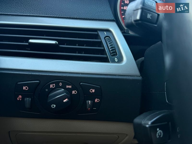 Седан BMW 5 Series 2006 в Костополе фото 17 Седан BMW 5 Series 2006 в Костополе