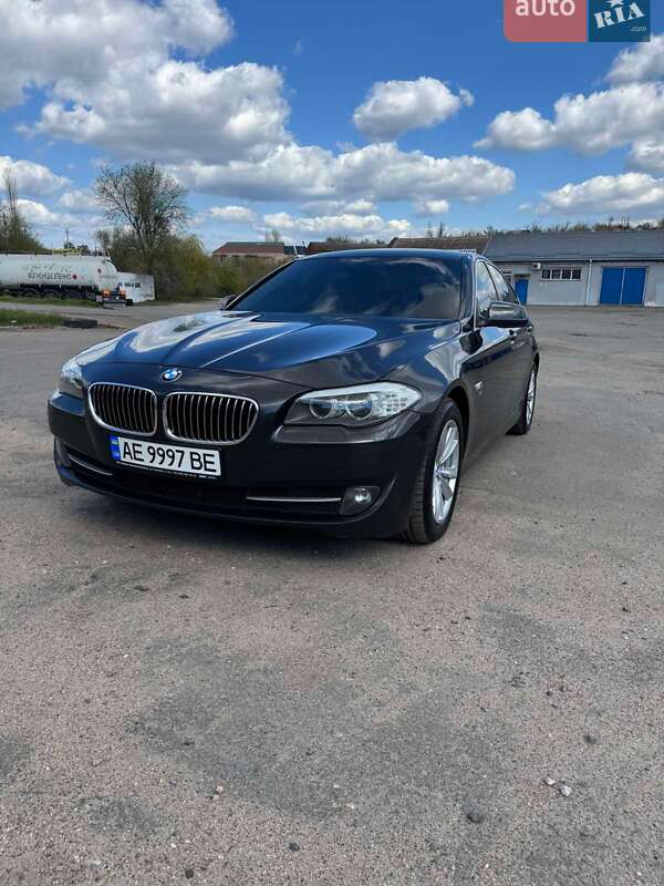 Седан BMW 5 Series 2012 в Кривому Розі