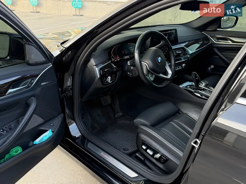 BMW 5 Series 2020 VIN WBAJD11030CE18404 фото оголошення 14 з 63