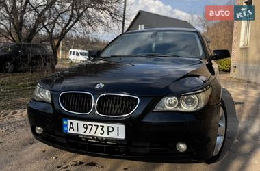 Седан BMW 5 Series 2004 в Ржищеве
