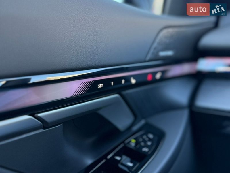 Седан BMW 5 Series 2025 в Киеве фото 57 Седан BMW 5 Series 2025 в Киеве