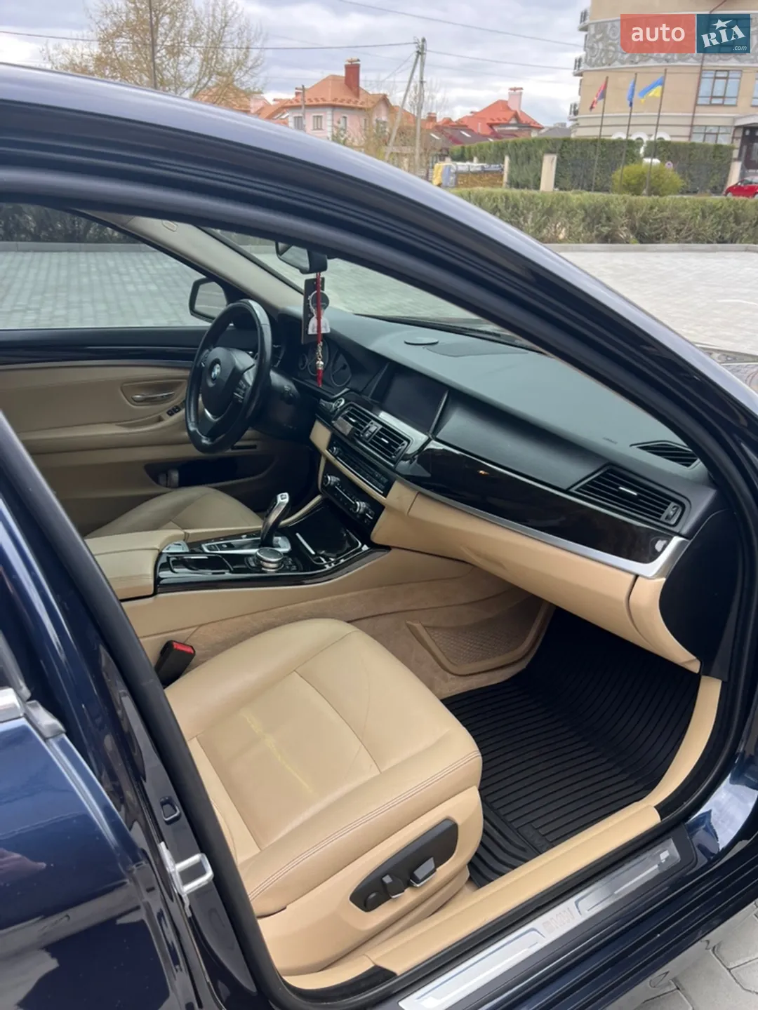 2014 BMW 5er - мініатюра 15