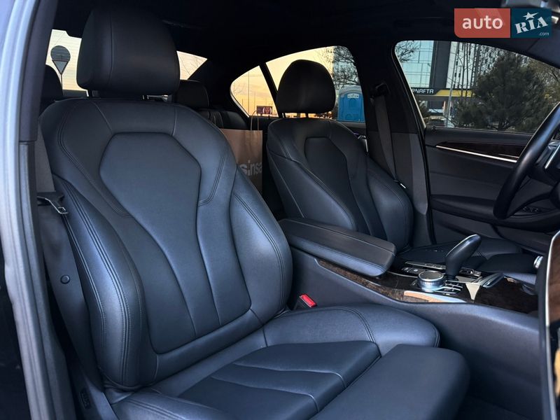 Седан BMW 5 Series 2018 в Киеве фото 20 Седан BMW 5 Series 2018 в Киеве
