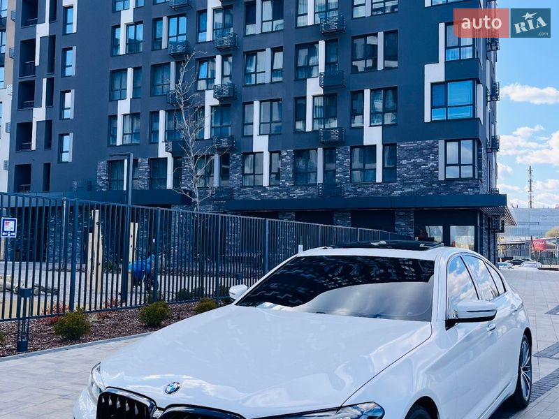 Седан BMW 5 Series 2017 в Кропивницькому