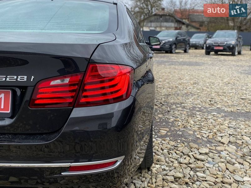Седан BMW 5 Series 2013 в Самборе