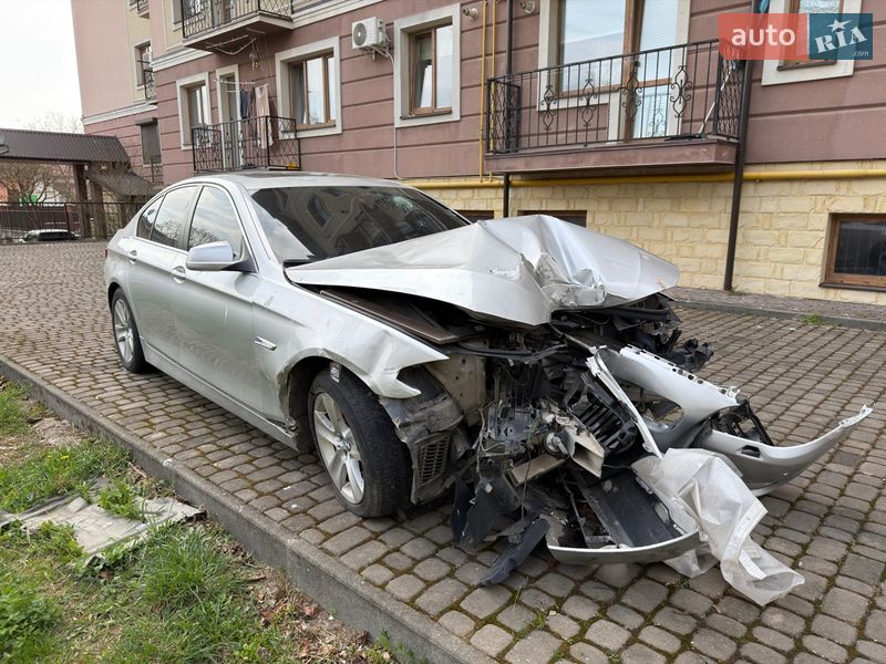 Седан BMW 5 Series 2012 в Коломые