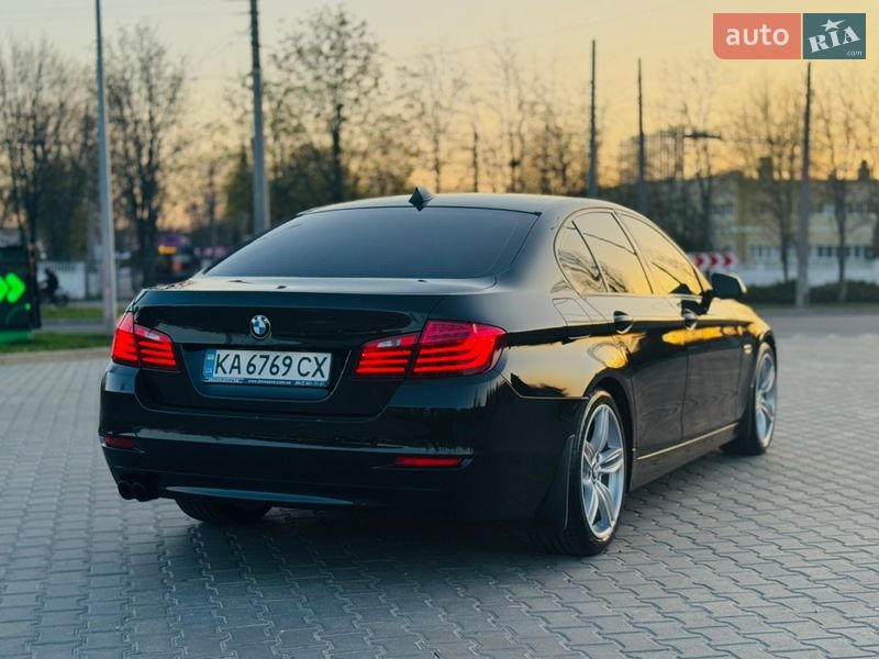 Седан BMW 5 Series 2014 в Кременчуці