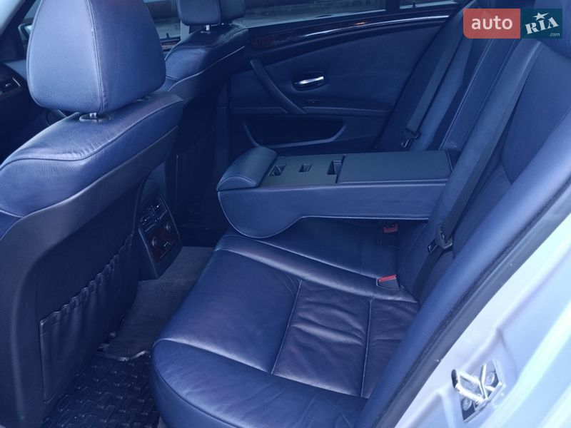 Седан BMW 5 Series 2007 в Гайсину