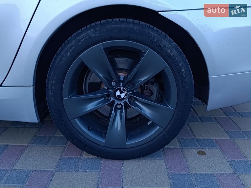 Седан BMW 5 Series 2007 в Гайсину