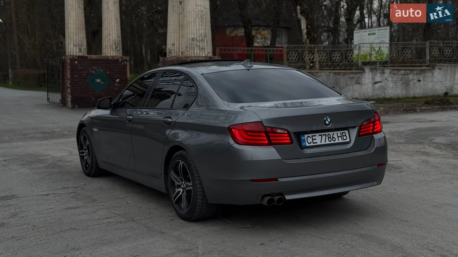 2010 BMW 5er - мініатюра 5