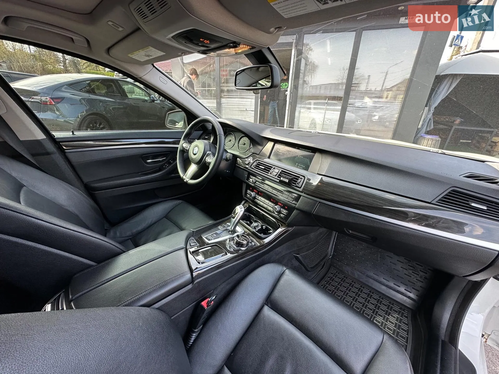 2013 BMW 5er - мініатюра 28