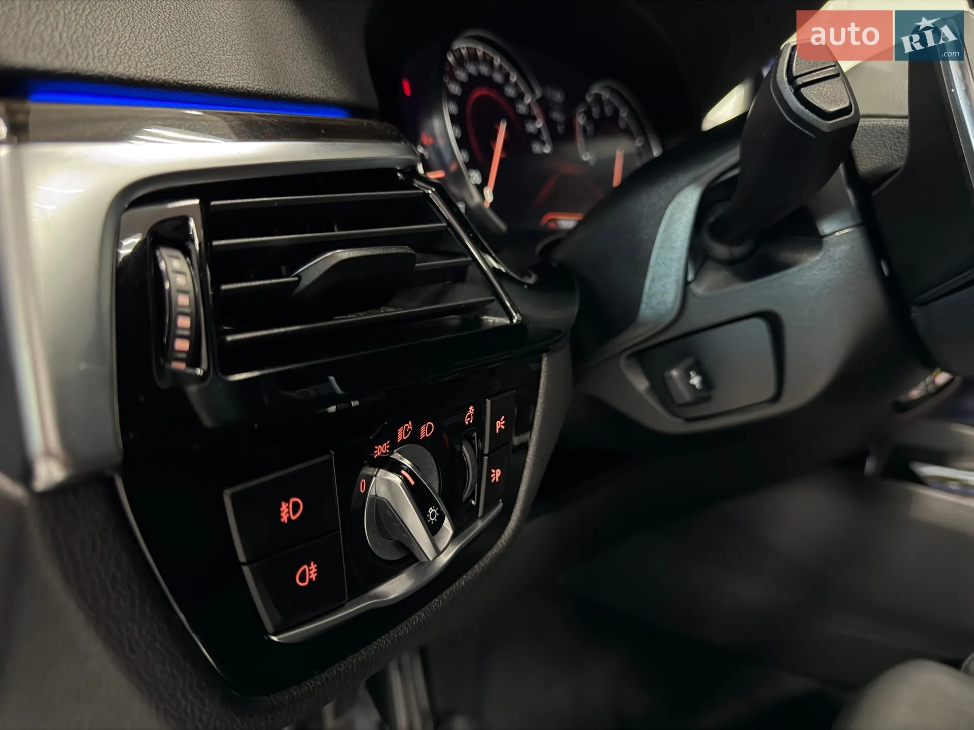 2017 BMW 5er - мініатюра 26