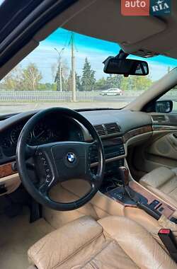 Седан BMW 5 Series 1998 в Днепре
