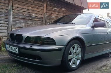 Седан BMW 5 Series 1997 в Киеве