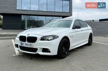 Седан BMW 5 Series 2012 в Львові