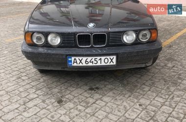 Седан BMW 5 Series 1989 в Харькове