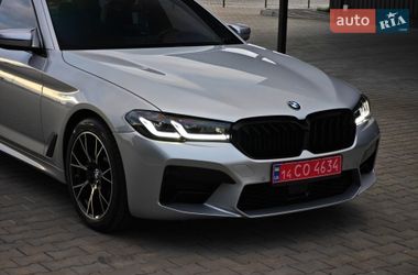 Седан BMW 5 Series 2019 в Дубно
