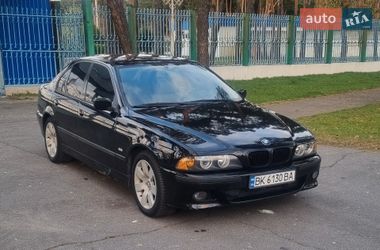 Седан BMW 5 Series 1996 в Вараші