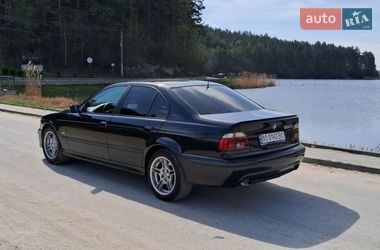 Седан BMW 5 Series 2000 в Шумську