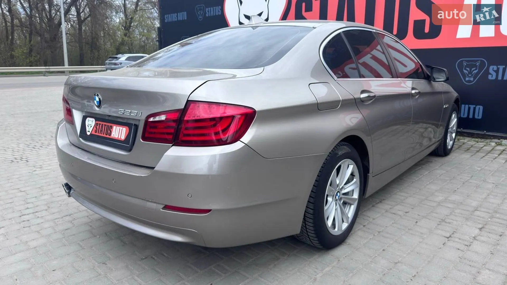2010 BMW 5er - мініатюра 7