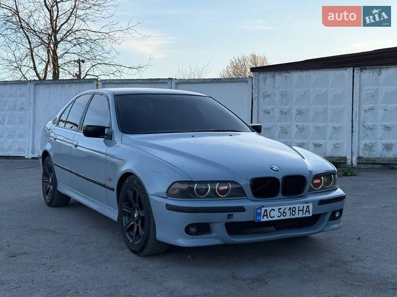 BMW 5 Series 1999