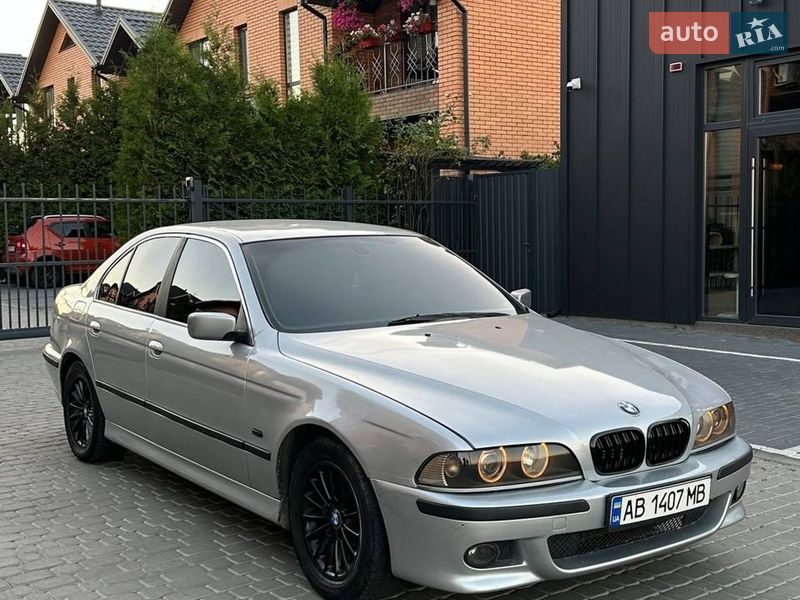 BMW 5 Series 2001