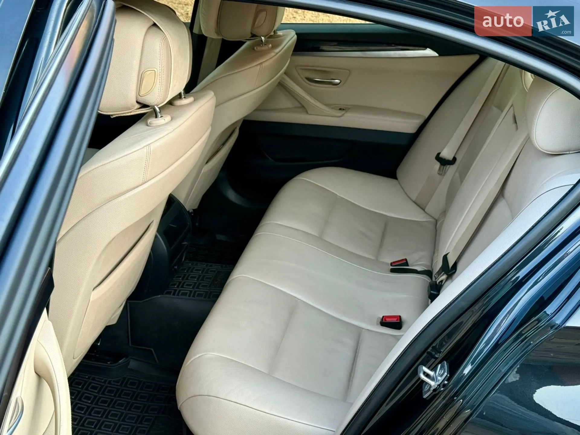 2012 BMW 5er - мініатюра 33