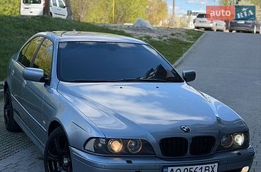 Седан BMW 5 Series 2002 в Львове
