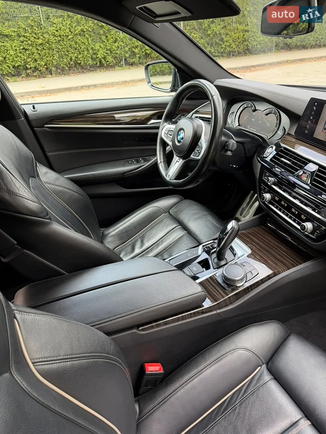 2017 BMW 5er - мініатюра 14