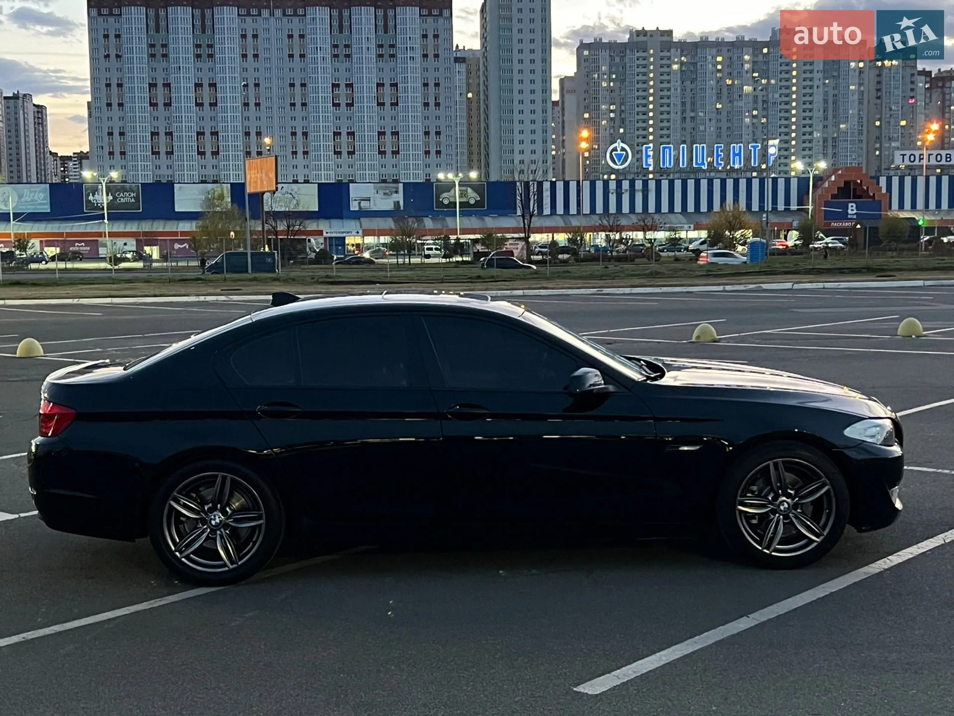2013 BMW 5er - мініатюра 17