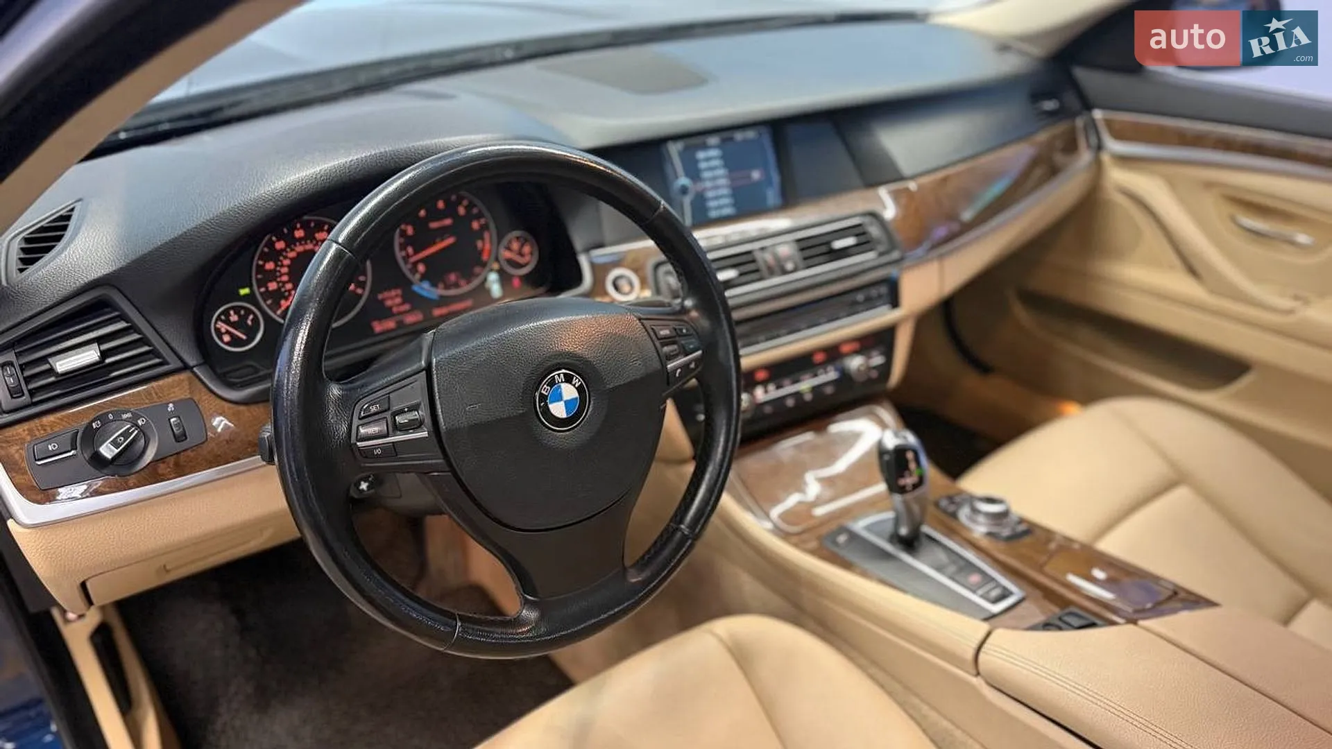 2011 BMW 5er - мініатюра 9