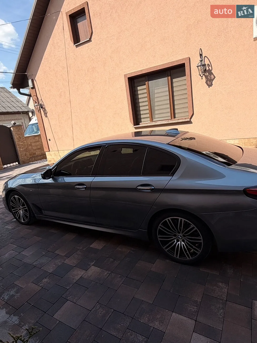 2017 BMW 5er - мініатюра 23