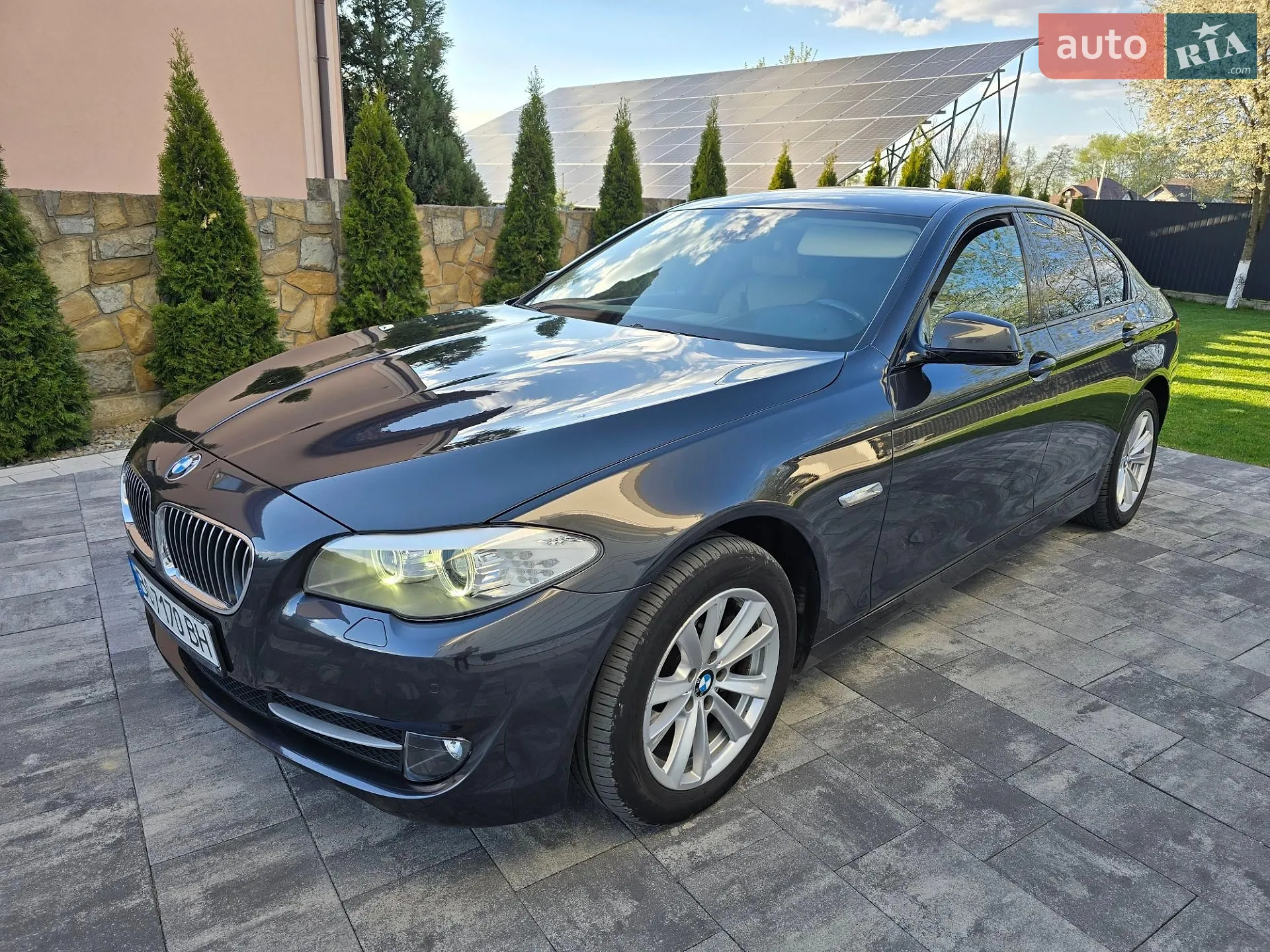 2012 BMW 5er - мініатюра 2