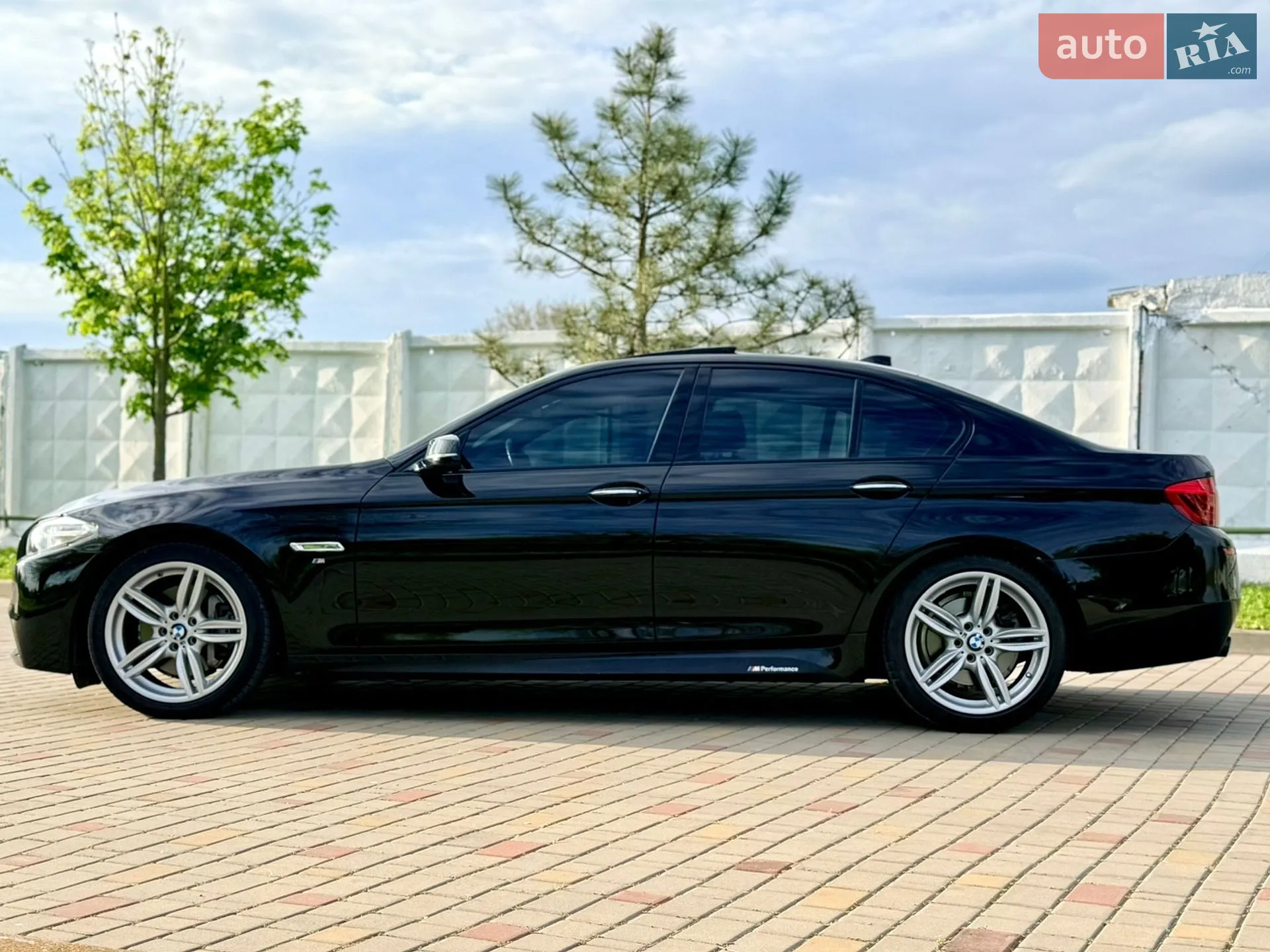 2016 BMW 5er - мініатюра 14