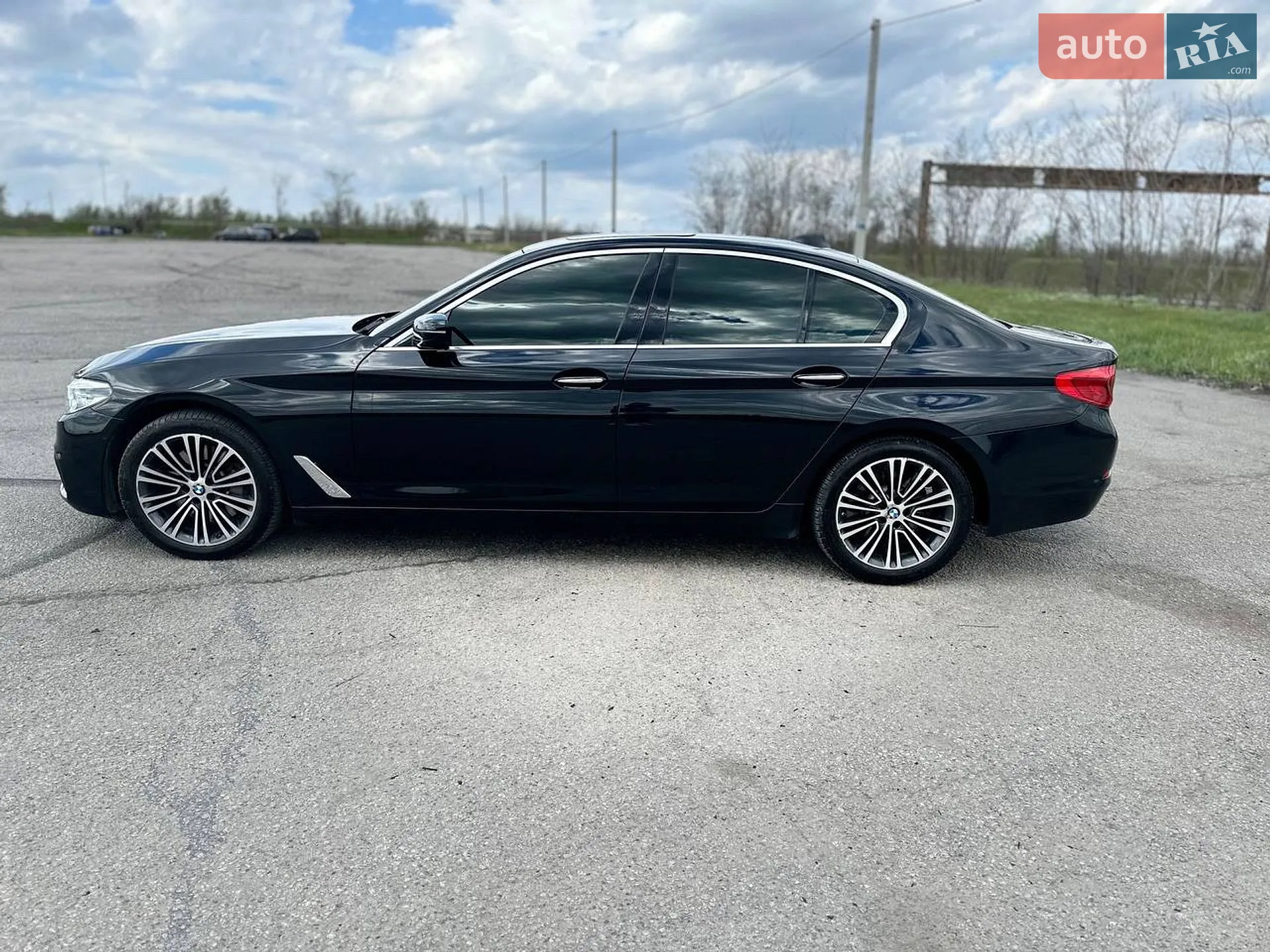 2017 BMW 5er - мініатюра 5