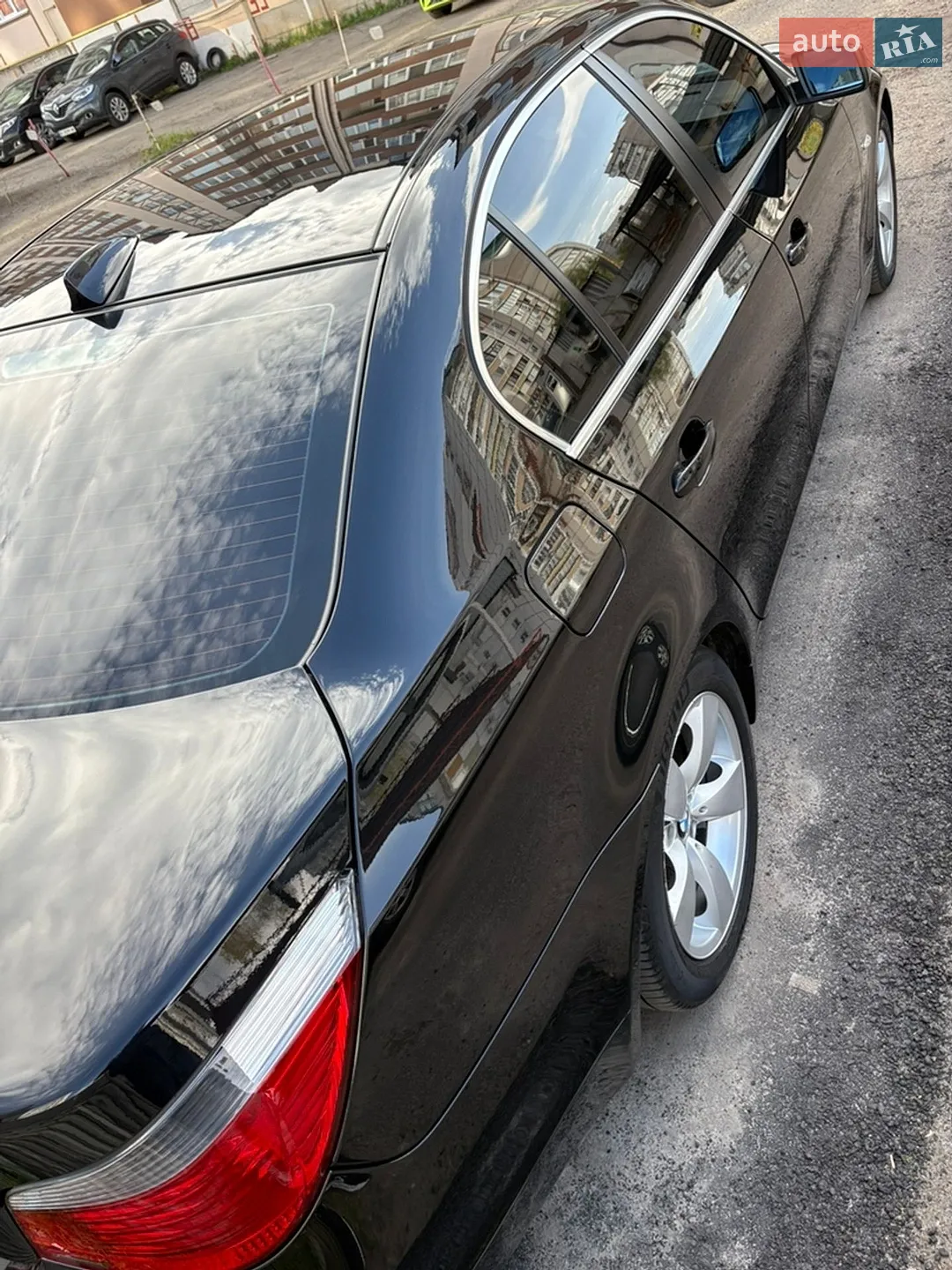BMW 5 Series 2006 VIN WBANE31040B954145 фото оголошення 11 з 29