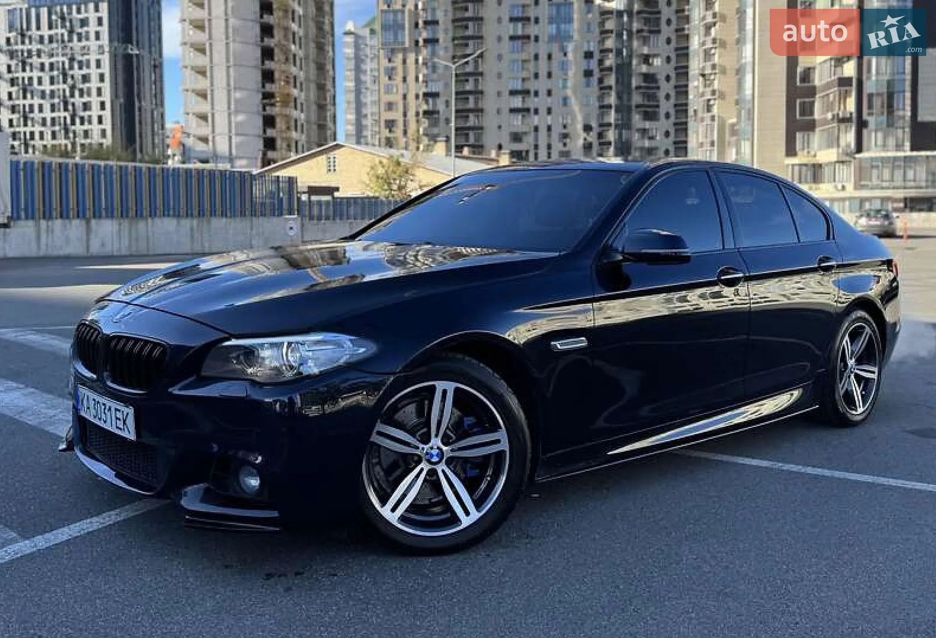 BMW 5 Series 2014 VIN WBA5A7C5XED616126 фото оголошення 3 з 18